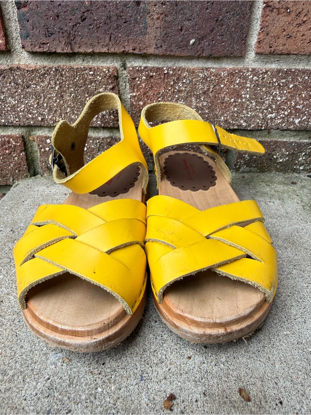 VTG Hanna Andersson Yellow Leather Women’s Slingback Sandals Size 29 EU Toddler